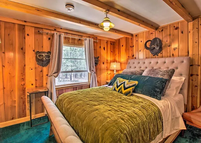 1 Mi To Rainbow Lake: Lakeside W/ Deck! Holiday home Pinetop-Lakeside