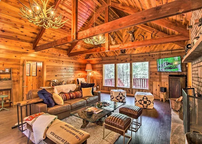 1 Mi To Rainbow Lake: Lakeside W/ Deck! Holiday home *
